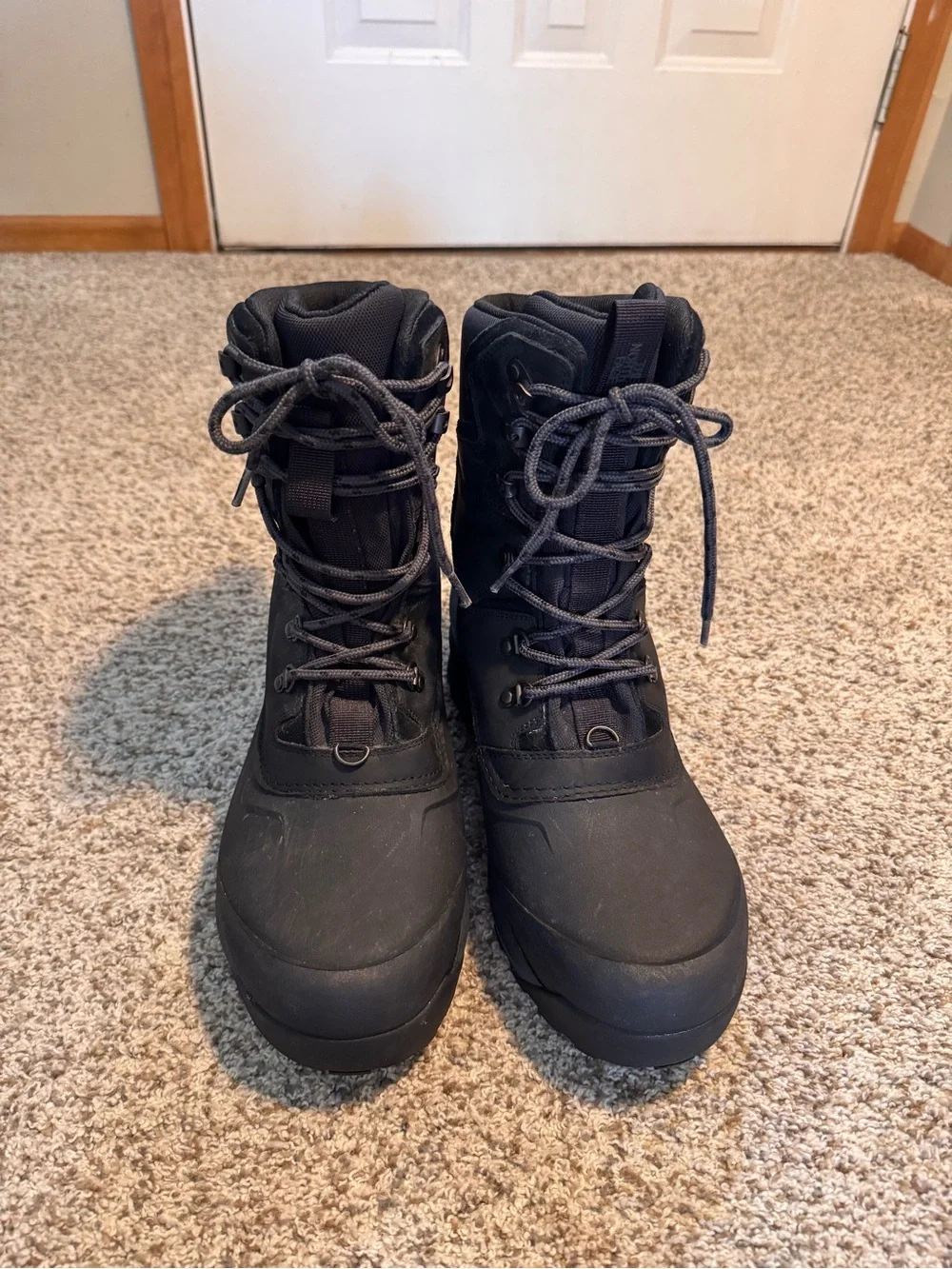 The North Face Chilkat V 400 Waterproof Boots - Men’s 11.5